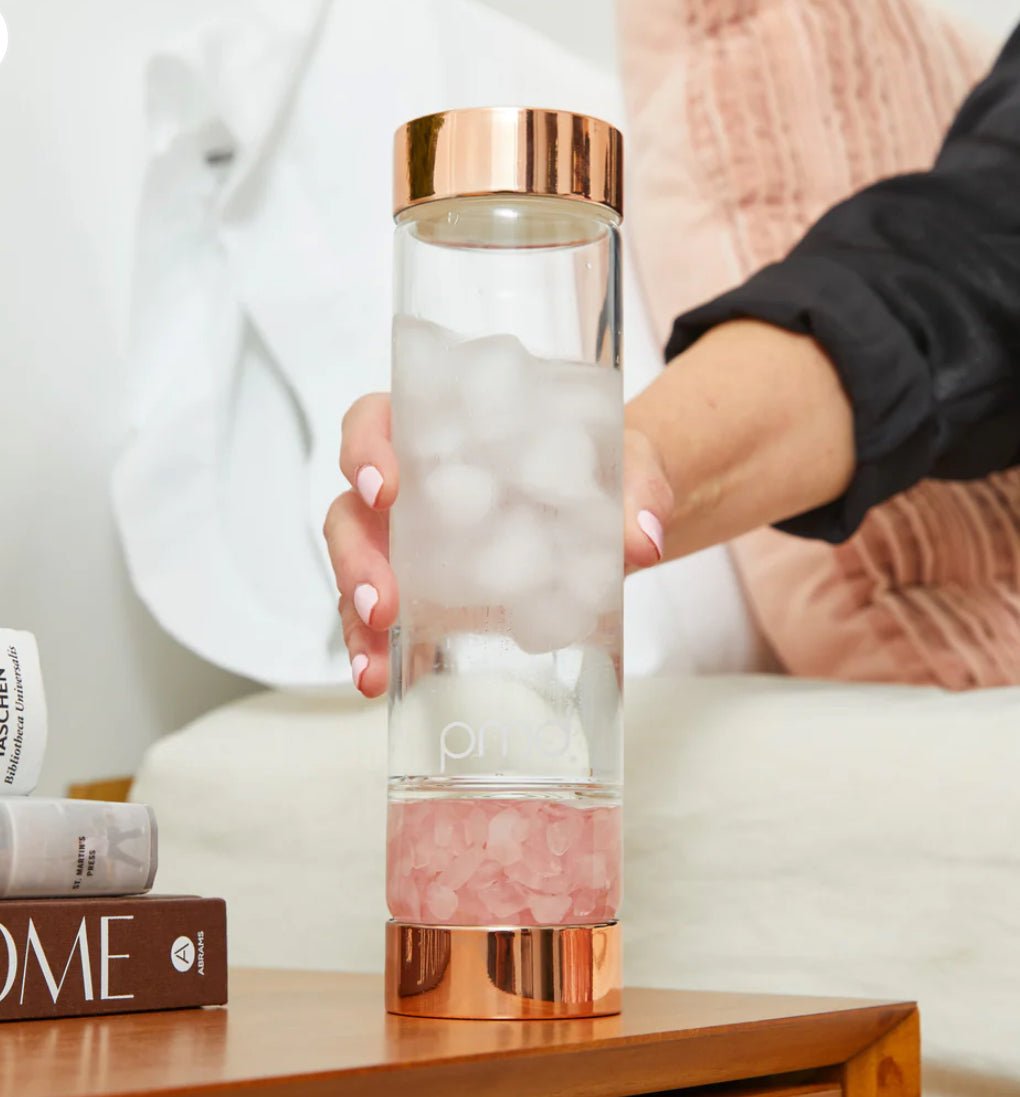 How Reusable Glass Water Bottles Help Tackle Plastic Pollution and Improve Skin Health