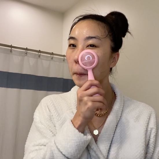 4002-BlushRQ? Video of woman using PMD Clean Pro RQ